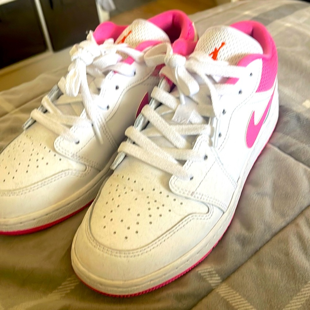 Nike Jordan | Shoes | Air Jordan Low Gs Size 5.5 Youth fits 7 in Women